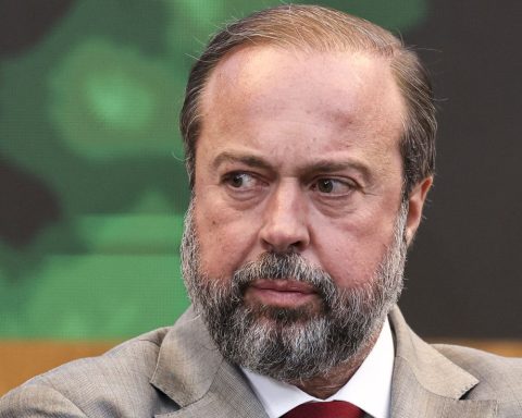 Minister demands solution for water leaks in Vale mines