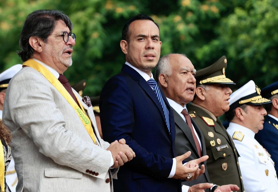 Minister of Defense on Jerí meeting: “He is a young person who can attend at an invitation”