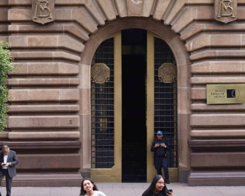 More taxes and tariffs will complicate Banxico's fight against inflation