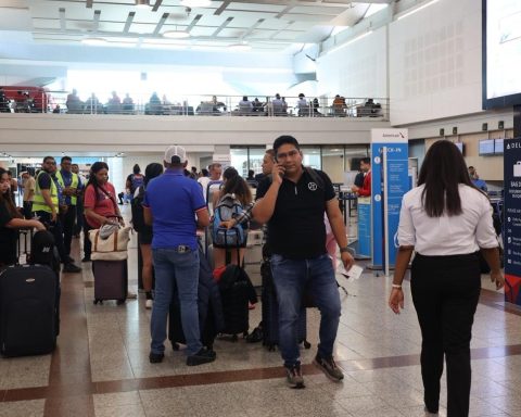 More than 30 flights to the US canceled