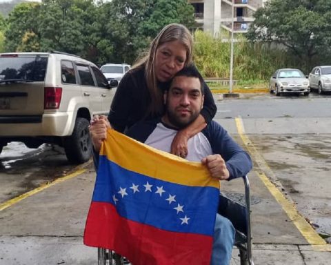 Mother of journalist and political prisoner Ramón Centeno died days after his release