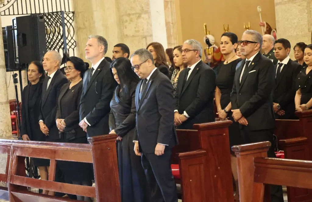 Napoleón Estévez destaca avances en justicia constitucional en el 2025