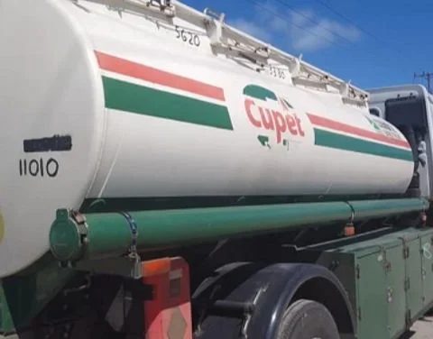 Rastra de combustible de CUPET