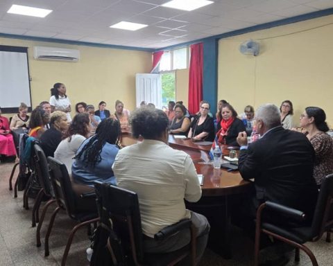 New York University delegation on exchange trip to Cuba