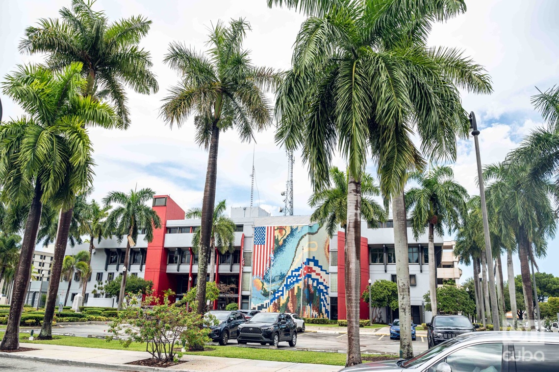 New mayor of Hialeah launches investigation into businesses with commercial ties to Cuba