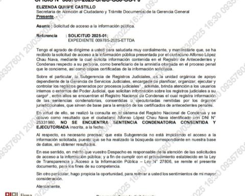 Now the Nation recognizes that López Chau was imprisoned, but obtained amnesty: "His arrest was political, not criminal."