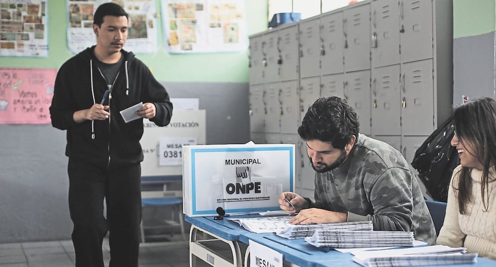 ONPE: check if you have to be a table member and what the fine is if you do not comply with the position