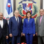 Luis Valdez, Pedro Urrutia, Raquel Peña y Magín Díaz.