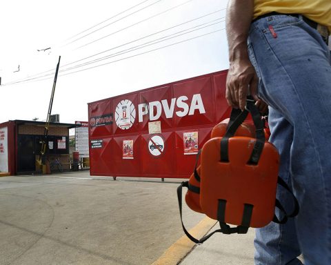 Oil reform "will lower the State's income and hit PDVSA," warns expert