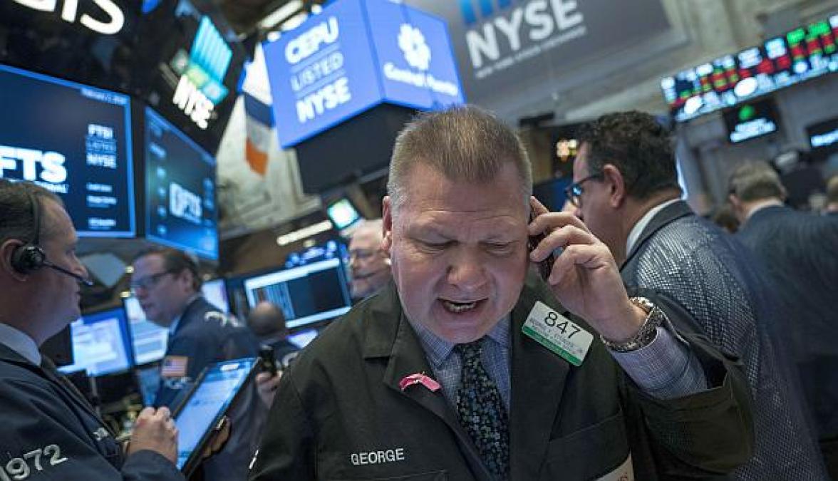 Oil shares soar after Maduro's capture: Chevron rises 8% and gold reaches US$4,420