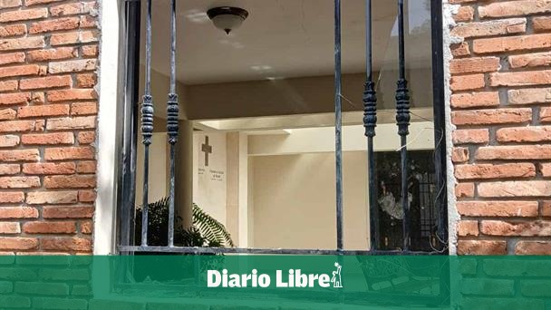 Pantheons of Christ the Redeemer vandalized