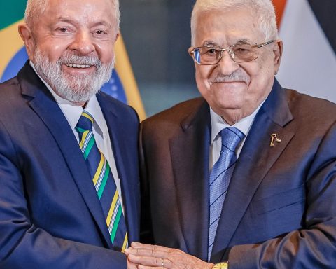 Peace plan in Gaza is topic of phone call between Lula and Mahmoud Abbas