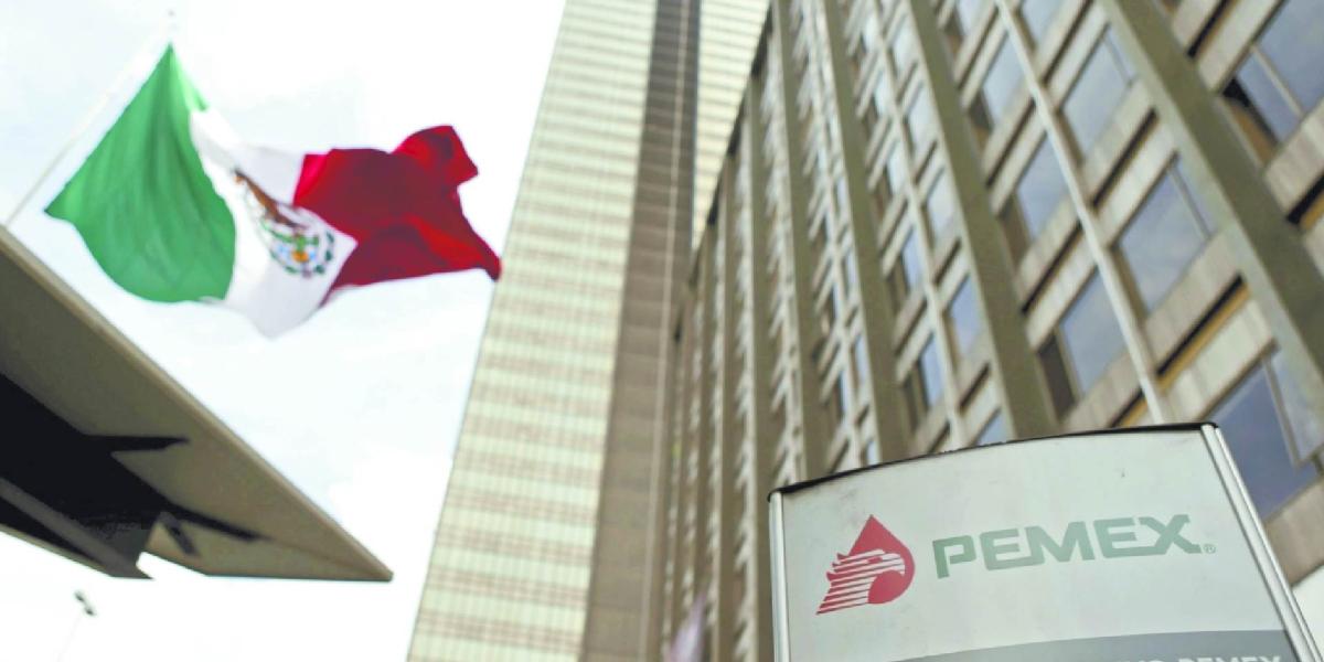 Pemex production falls 8% in 2025 and remains at 1.36 million barrels per day