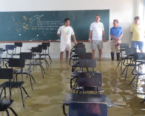 Peru could face a weak El Niño Phenomenon starting in April, Enfen warns