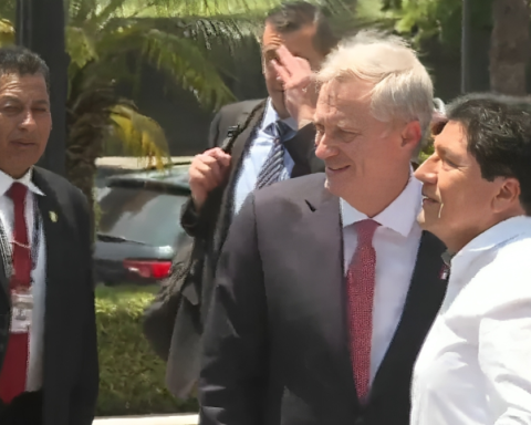 Peruvian businessmen met with the elected president of Chile, José Kast, in Lima