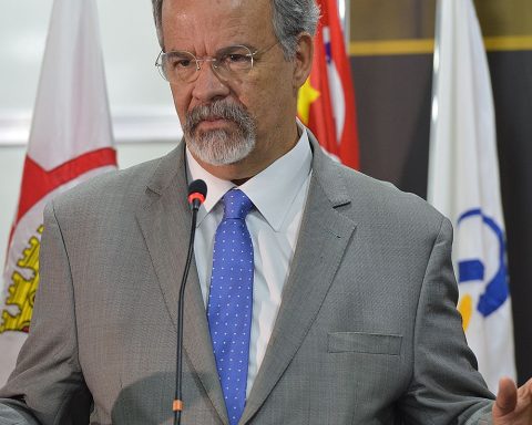 Politicians from all walks of life pay tribute to Raul Jungmann, who died yesterday