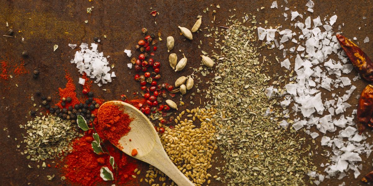 Practical guide to seasoning well, why your dishes taste flat and how to correct them