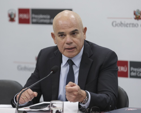 Premier Álvarez affirms that there is no basis to censor or vacate José Jerí