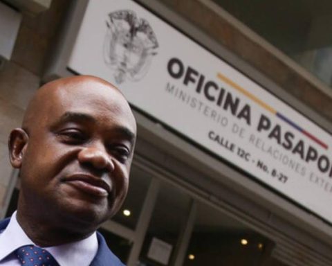 Price of the Colombia passport in 2026 and requirements to obtain it