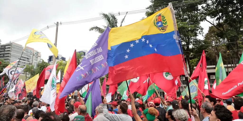 Protest in SP calls for Maduro's release and Venezuela's autonomy