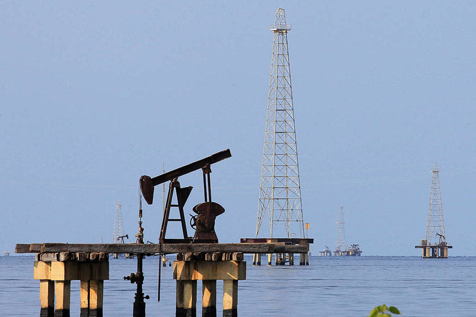 Revenue from the sale of Venezuelan oil will be controlled by the US, says Chris Wright