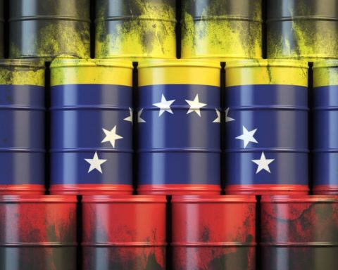Sanctions, oil and isolation: the collapse of Venezuelan trade