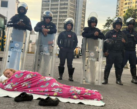 Student movement denounces attempted eviction of relatives of political prisoners in Zone 7