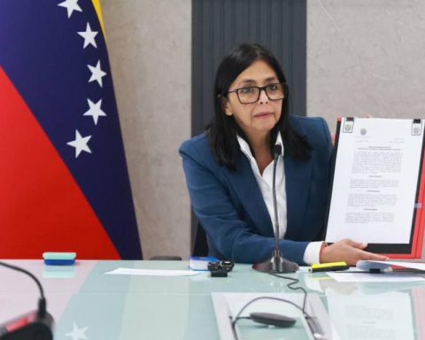 TSJ orders the swearing-in of Delcy Rodríguez as “president in charge” of Venezuela