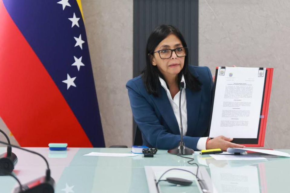 TSJ orders the swearing-in of Delcy Rodríguez as “president in charge” of Venezuela