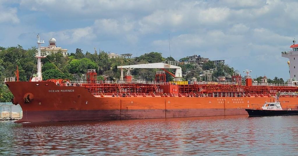 The 'Ocean Mariner' arrives this week in Cuba with 80,000 barrels of Mexican crude oil