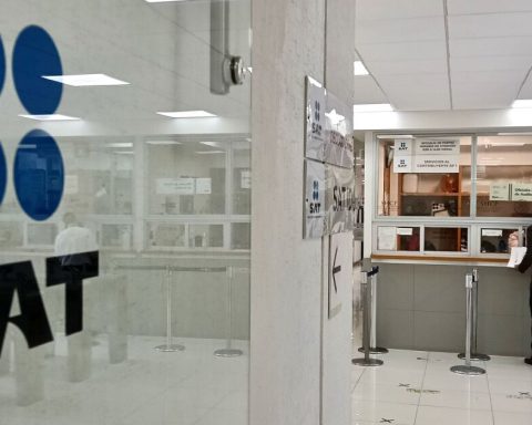 The SAT rules out powers to monitor batch bank transfers or savings accounts