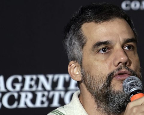 The Secret Agent's victory has strong repercussions on social media