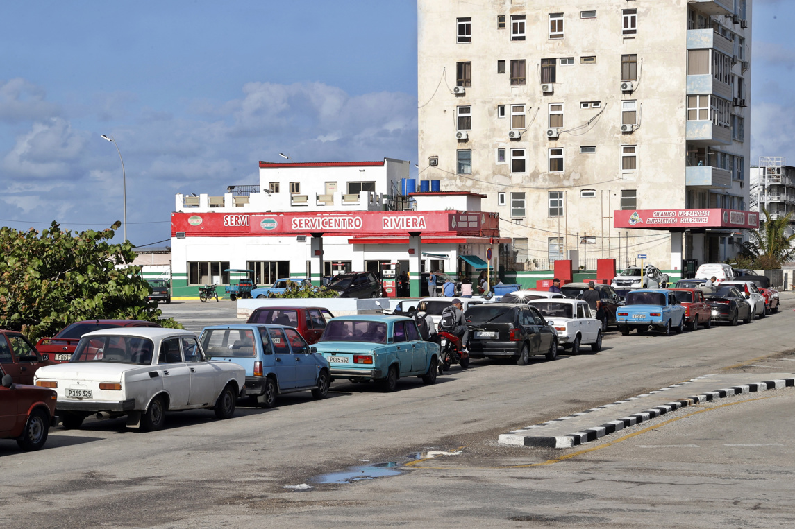 The US is considering a total oil blockade of Cuba in 2026, according to Politico
