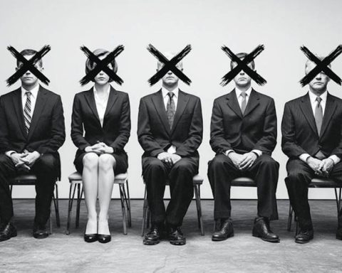 The crossed out club