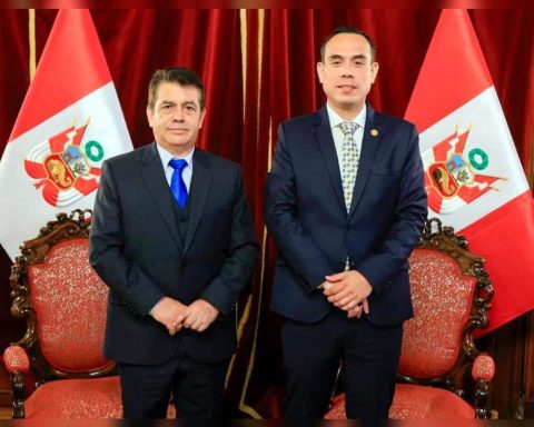 The issues that José Jerí will respond to the Attorney General's Office regarding the meetings with Zhihua Yang and Ji Wu Xiaodong