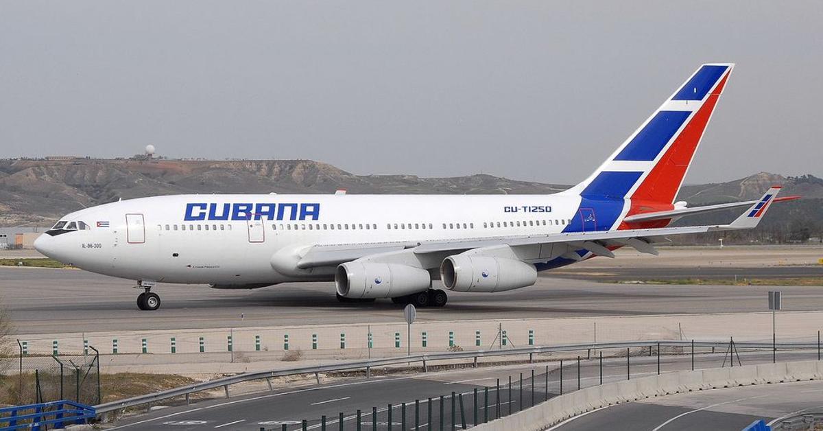 The presence of a US drone deters the Cuban Ilyushin from landing in Venezuela