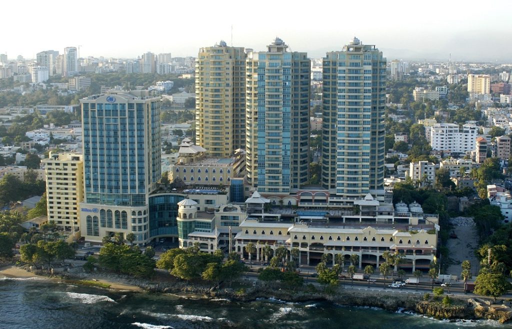 The richest 1% of the Dominican population concentrates income equivalent to that of 8 million people