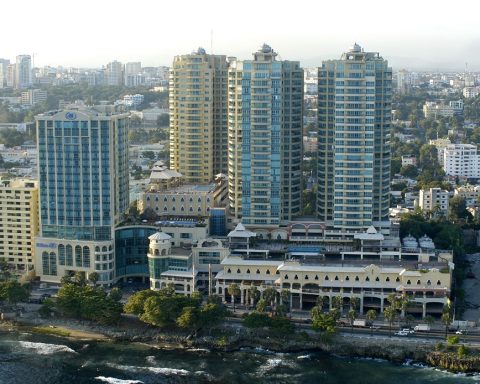 The richest 1% of the Dominican population concentrates income equivalent to that of 8 million people