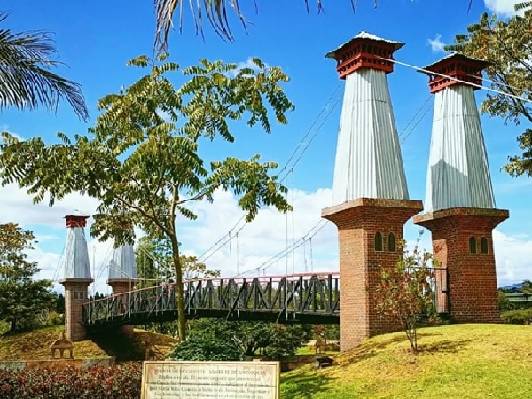 Puente de Occidente en Santa Fe de Antioquia.