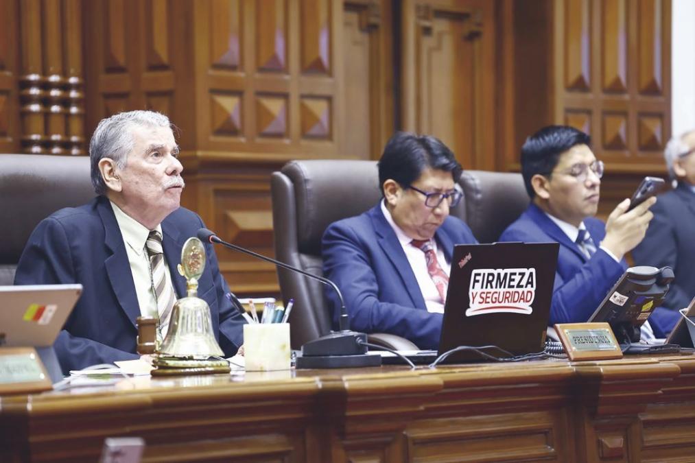 They ask that the Oversight Commission summon President Jerí for a meeting with a Chinese businessman