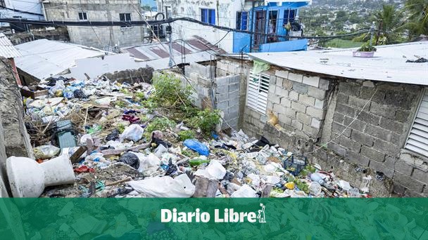 They demand the elimination of landfills in Los Mina