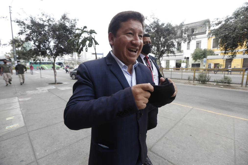 They file a case against Guido Bellido for the crime of affiliation to a terrorist organization