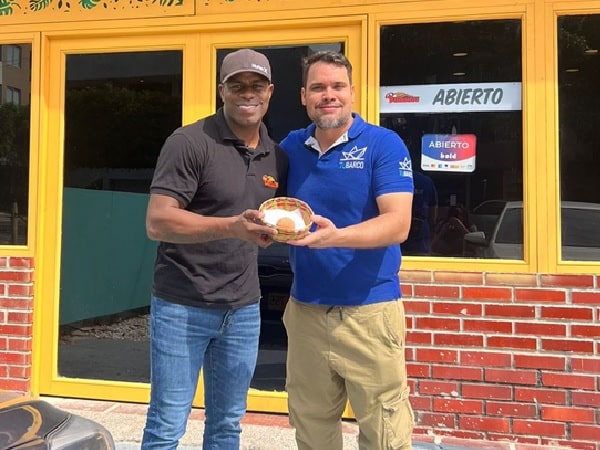 Carmelo Valencia, exfutbolista.