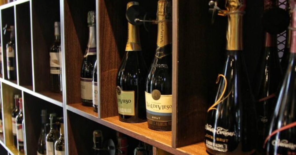 Traditional New Year's liquor: most consumed drinks and their alcohol content