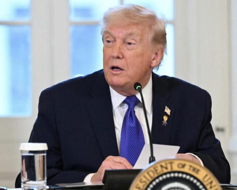 Trump assures that the US will decide which oil companies can operate in Venezuela