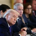 Trump indicates that oil companies will invest 100,000 million dollars in the country