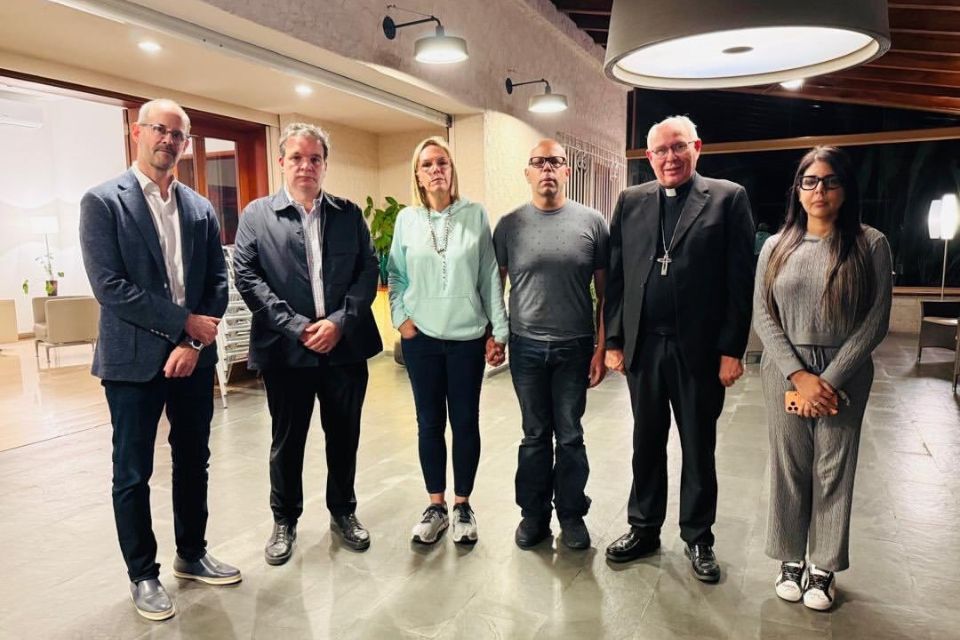 Tudares González family is prohibited from speaking about the case after his release