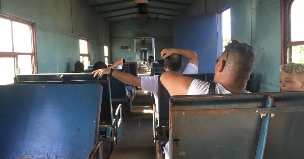 Two workers injured in a train fire in Sancti Spíritus