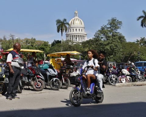 Under pressure from the US: embassies and companies review their evacuation plans in Cuba