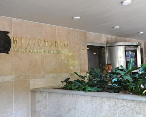 Uruguayan government follows the events in Venezuela with “attention and serious concern”